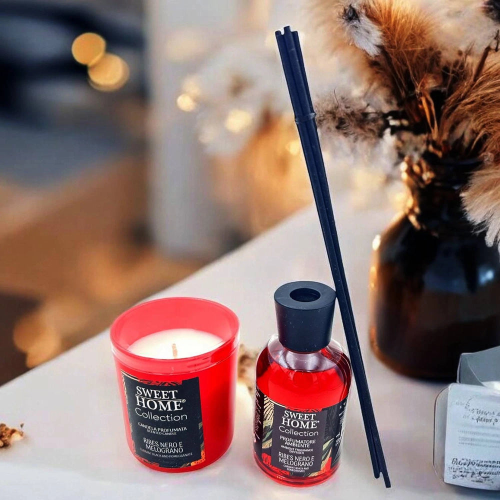 Sweet Home Profumatore Ambiente Con Candela Profumata Ribes Nero e Melograno